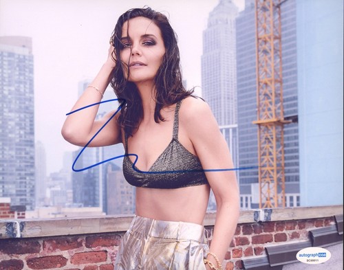 Katie Holmes "Batman Begins" AUTOGRAPH Signed 8x10 Autographed Photo B ACOA