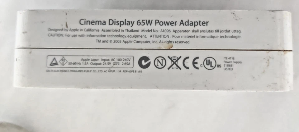 Apple HD display  24.5V  2.65A  65W A1096 Power Adapter Charger With UK plug - Image 3 of 4