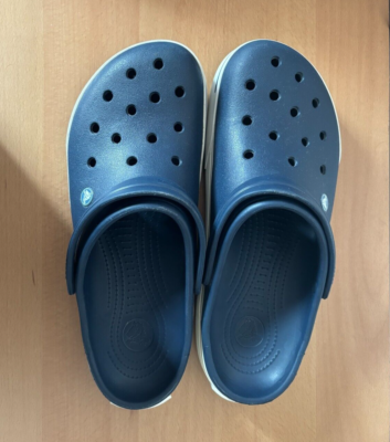 Crocs Crocband II Clogs Navy Blue Men display picture 2