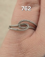 1.69g 9ct White Gold Hot Diamonds Twist Wave Ring Size M 375 9kt Read Descriptio