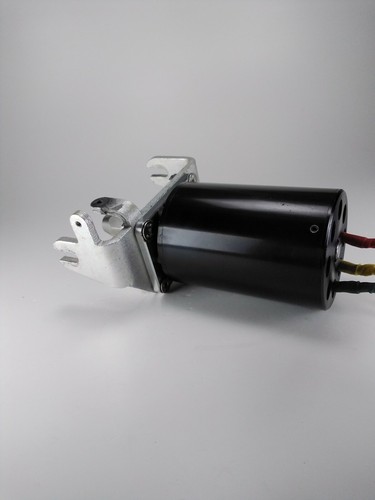 Gasboot auf Elektro Umbau Adapter Montage Motor auf vordere Gasmotorhalterung - Bild 2 von 5