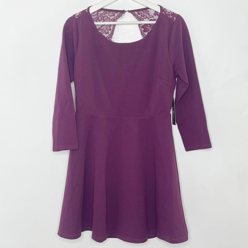plum skater dress boohoo Women's Plus Satin Contrast Skater Dress in Plum