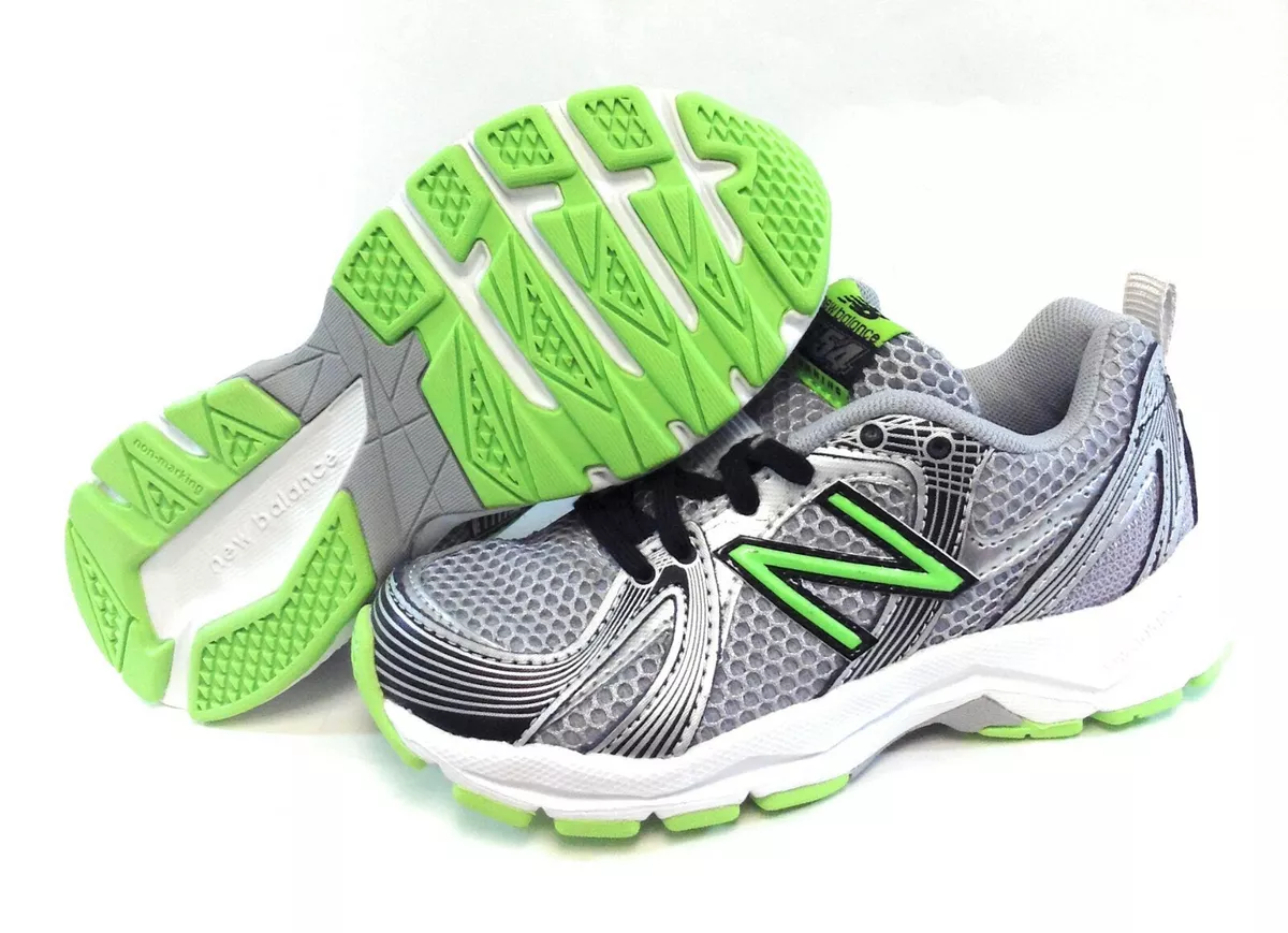 New balance junior tennis shoes 2025