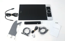 XPPen Deco Pro MW Bluetooth Graphics Tablet 11×6 Inches Wireless Drawing Tablets