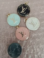 4 Pc Set  Zipper Pull Button  L V Gold Tone Charm Stamped 