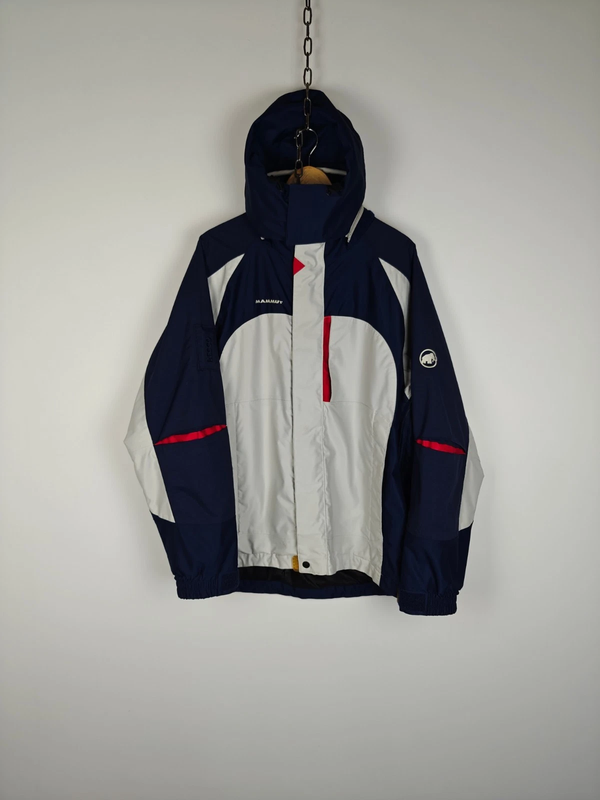 Mammut DRY-Tech Snow Sport Jacket size XL
Opens in a new window or tab