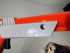 Vintage 1985 Nintendo NES-001 Video Game Console w/ Zapper + Max Controllers etc