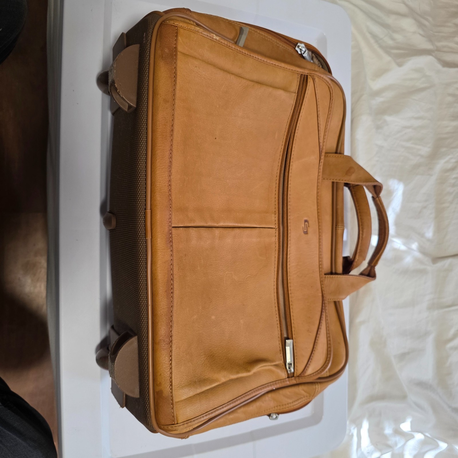 Solo - Laptop Bag/Rolling Suitcase - Light Brown - Preowned
