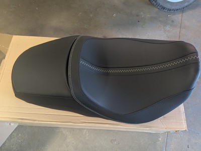  HARLEY DAVIDSON 2024 ROAD GLIDE  2UP SEAT 52000631 