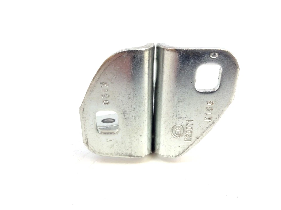 Dobradiça superior da porta traseira do motorista do lado esquerdo Chevrolet Silverado GMC Sierra nova OEM - Imagem 4 de 4