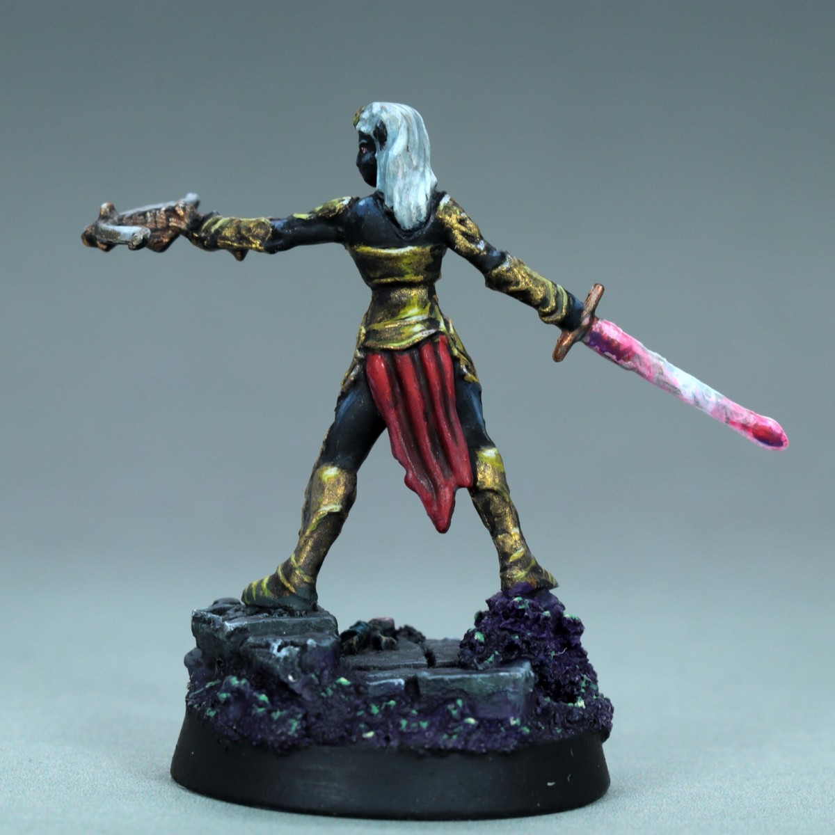 Exrin - Miniatura Elfo Drow Ranger Delle Paludi - D&D Dungeons And Dragons