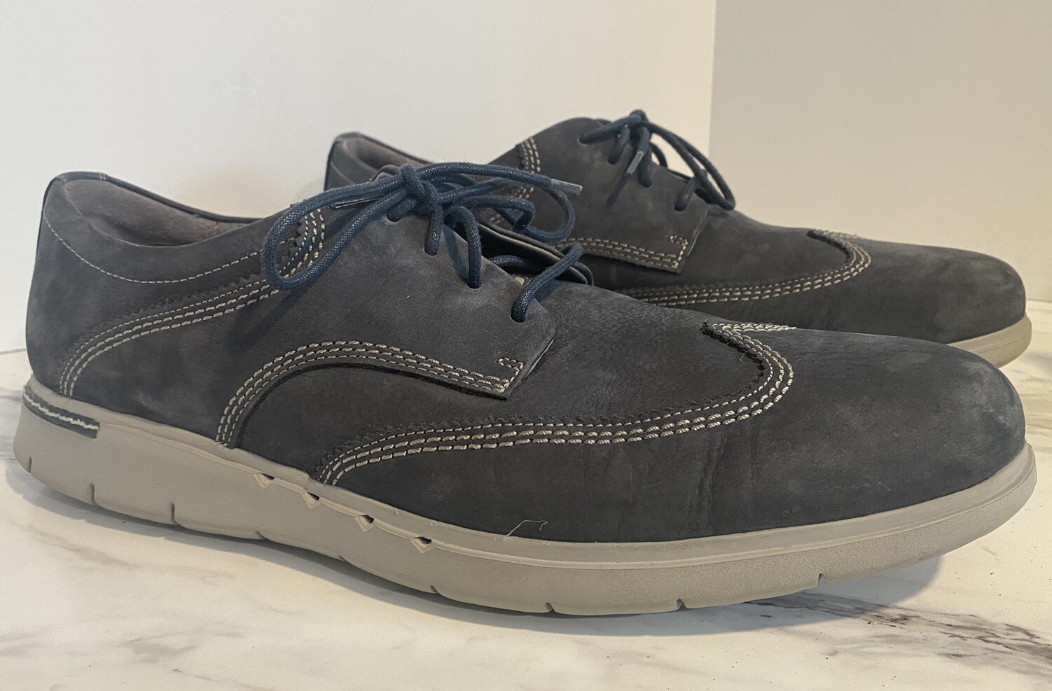 CLARKS UnByner Way Wingtip Oxford Shoes in Blue Suede for Men Size 13 US