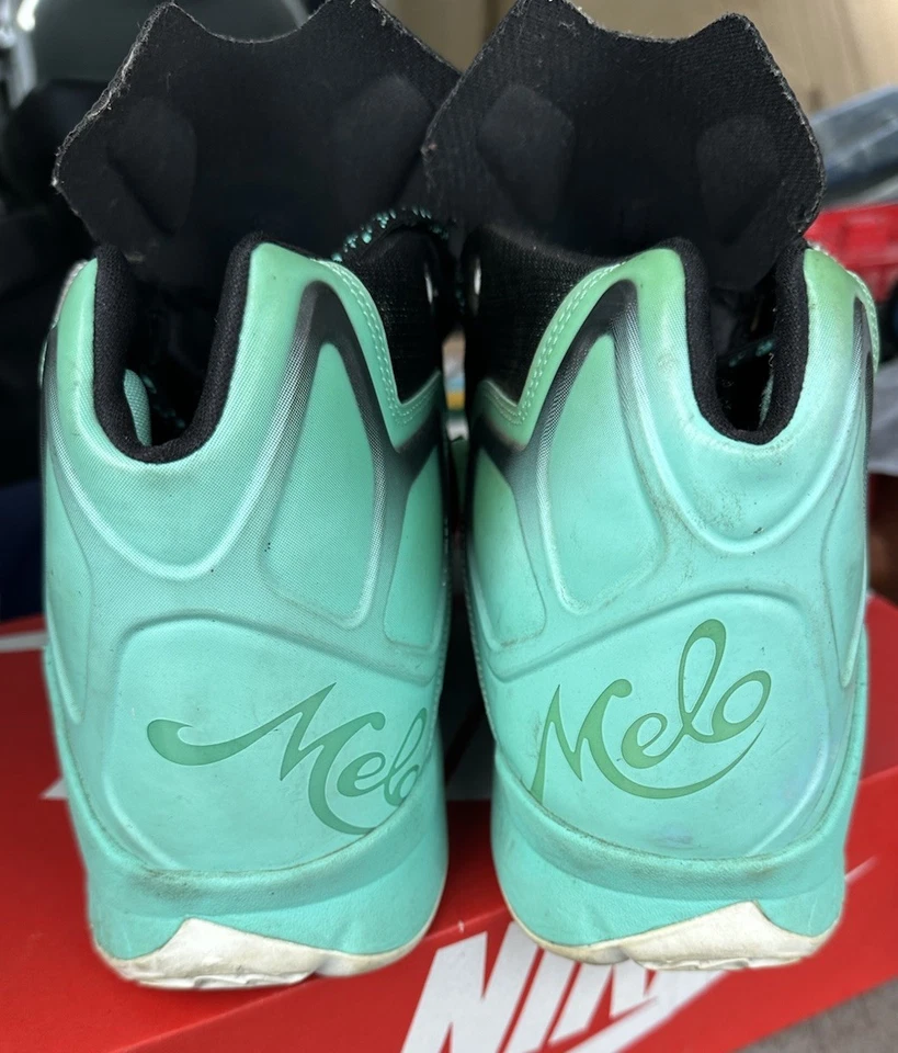 Nike Air Jordan Melo M12 talla 17 Foto 3 de 4