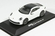 Minichamps 1/43 Porsche 911 992 Carrera 4 Coupe 2019 White Diecast Model Car