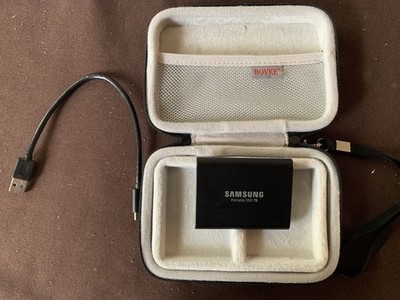Samsung T5 1 TB USB 3.1 Gen 2 External Portable SSD Hard Drive & Case