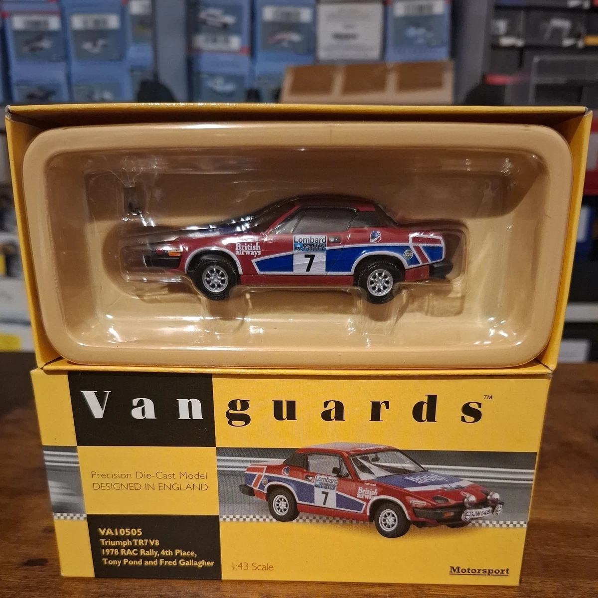 Miniature Triumph Spitfire MK3 1965 Vanguards VA06709 échelle 1/43 - Jaune, Neuve