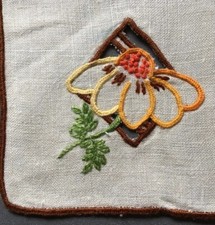 Vintage Boho Style Daisy Tablecloth With 4 Matching Napkins