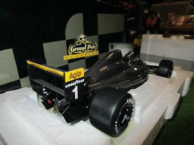 F1 FERRARI 641/2 Carbon fiber Test Car 1990 Alain Prost 1/18 EXOTO