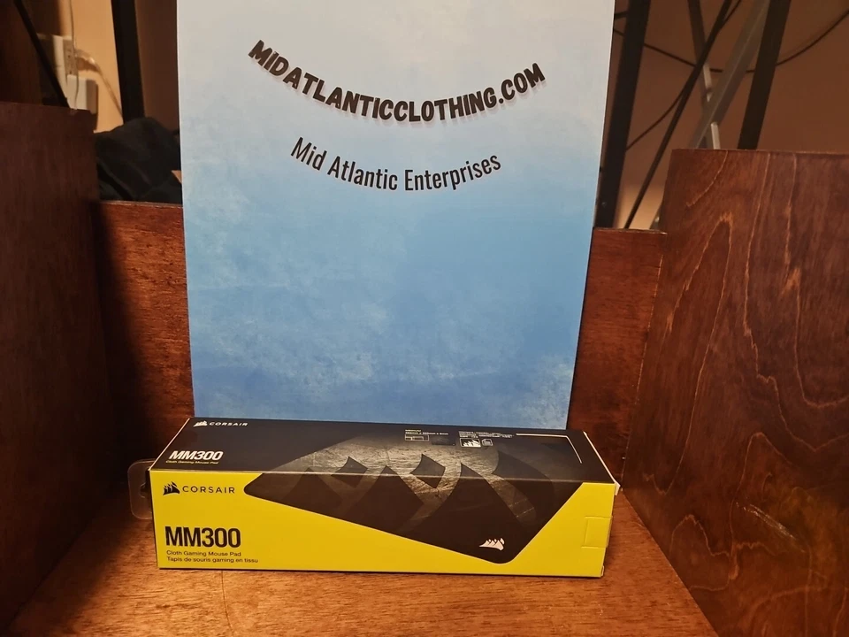 Corsair CH-9000106-WW MM300 Anti-Fray Cloth Gaming Mouse Pad, Medium - Image 3 of 4