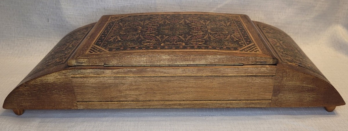 VINTAGE THORENS SWISS WOODEN OLD MUSIC JEWELRY BOX SWITZERLAND
