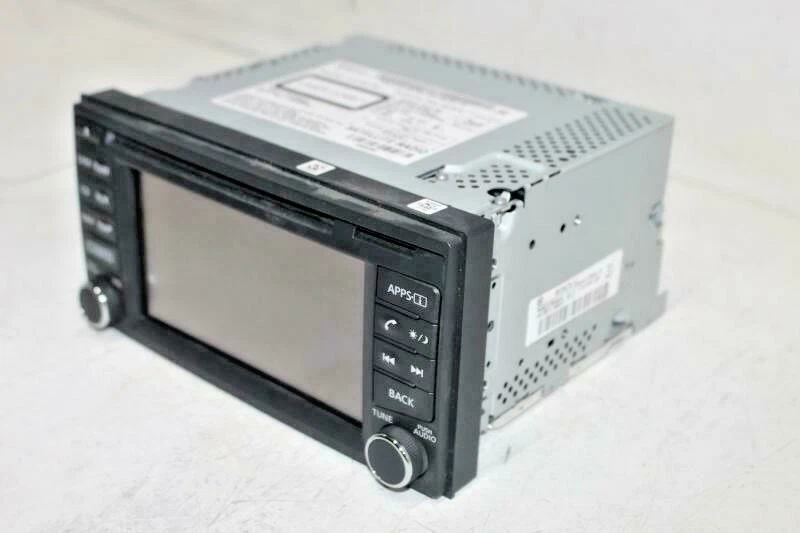 Nissan NV 200 1500 2500 3500 2015-2017 receptor de pantalla de radio navegación AM FM CD MP3 Foto 3 de 4