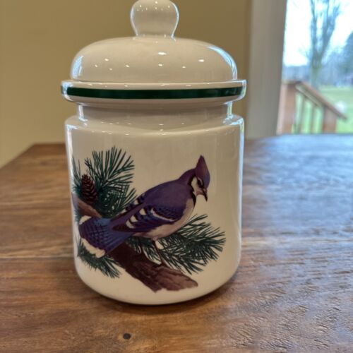 NATIONAL WILDLIFE FEDERATION -8" CANISTER with Birds - Picture 1 of 4