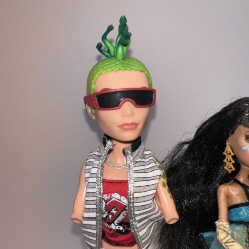 Monster High First Wave Gold Elastic Cleo De Nile And Deuce Gorgon Doll Set Pets - Bild 2 von 23