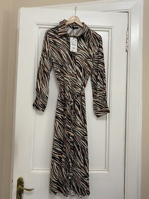 zara tiger shirt dress Styling a Shirt Dress For Winter + Style With a Smile Link Up