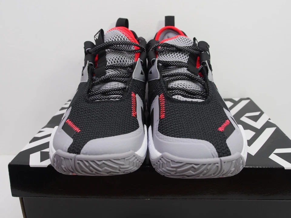 Zapatillas Jordan Westbrook One Take negras cemento talla 9,5 Foto 4 de 4