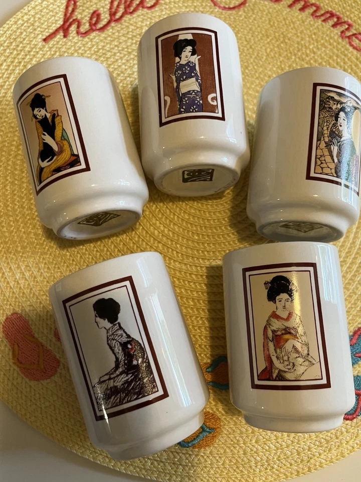 Yumeji Takehisa Japanese Sake Cups - Image 3 of 4