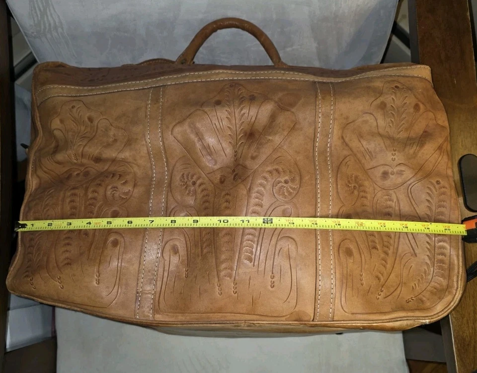 Vt Large Genuine Leather Rodeo Weekender Over Night  Duffle Bag Hand Stamped  - Image 4 of 4