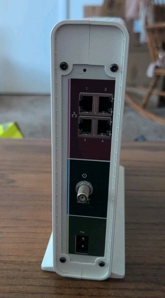 Motorola Arris SurfBoard SB6782-AC DOCSIS 3.0 Cable Modem Router - Image 4 of 4