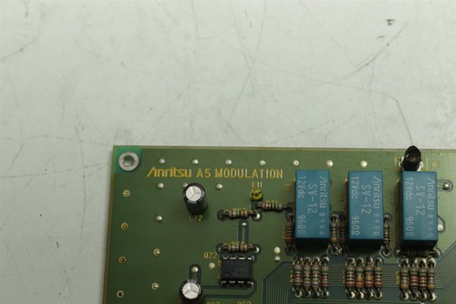 Anritsu MG3633A Signal Generator 10kHz-2700MHz A5 Modulation PCB Board  - Picture 2 of 4