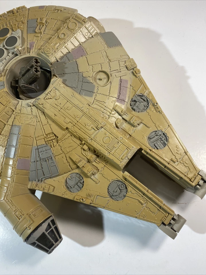 Millenium Falcon Star Wars Juego Lewis Galoob De Colección 1995 Juguete Micro Máquinas Foto 3 de 4