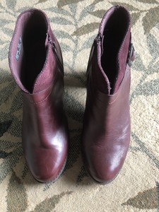 clark short boots