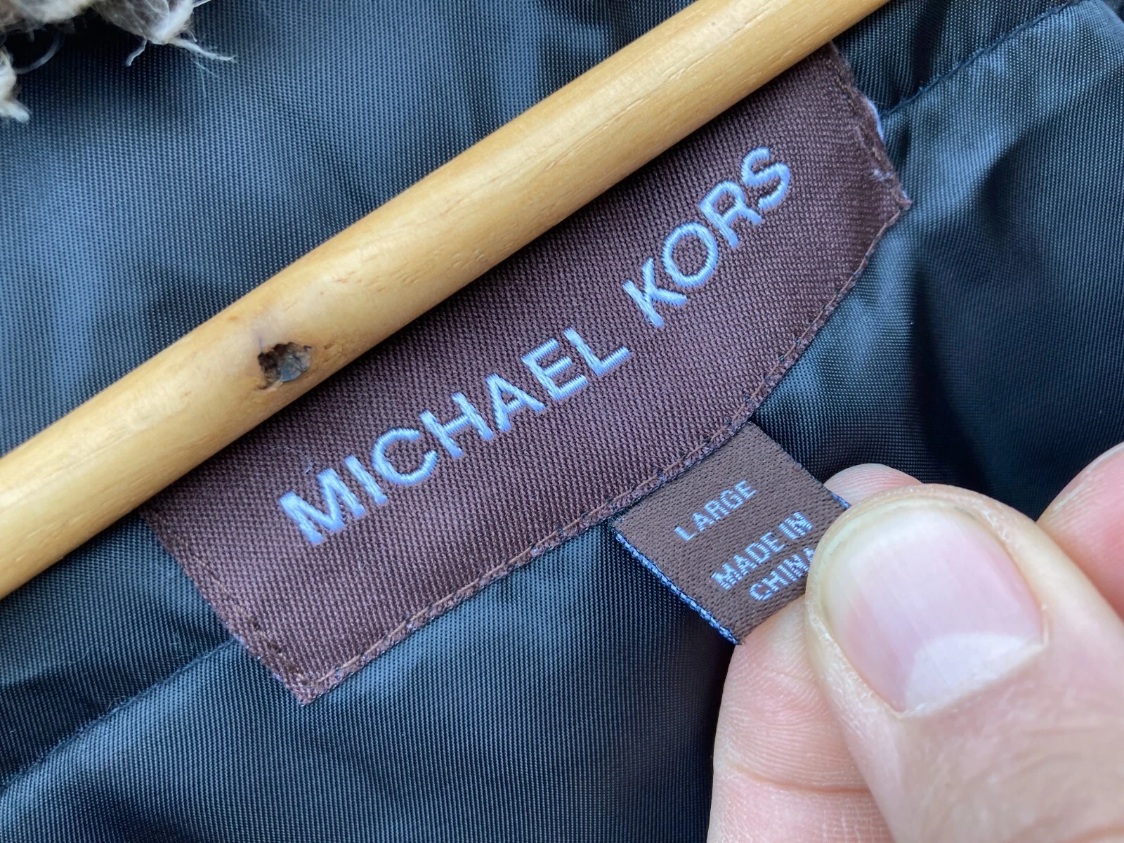 GIACCA CON CAPPUCCIO DONNA MICHAEL KORS NERA UK 16 GRANDE FODERATA IN PELLICCIA CAPPUCCIO ZZ