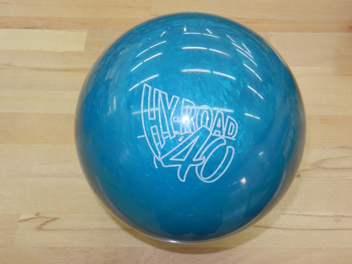 NIB 15# Storm Hyroad 40 Bowling Ball w/Specs of 15.2/3-3.5