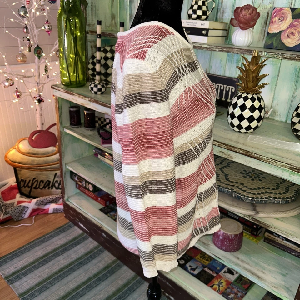 Suéter clásico con tachuelas de diamantes a rayas grandes ALFRED DUNNER para mujer Foto 4 de 4