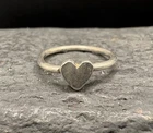 SZ 5.75 Vintage Sterling Silver Estate Heart Band Ring 925