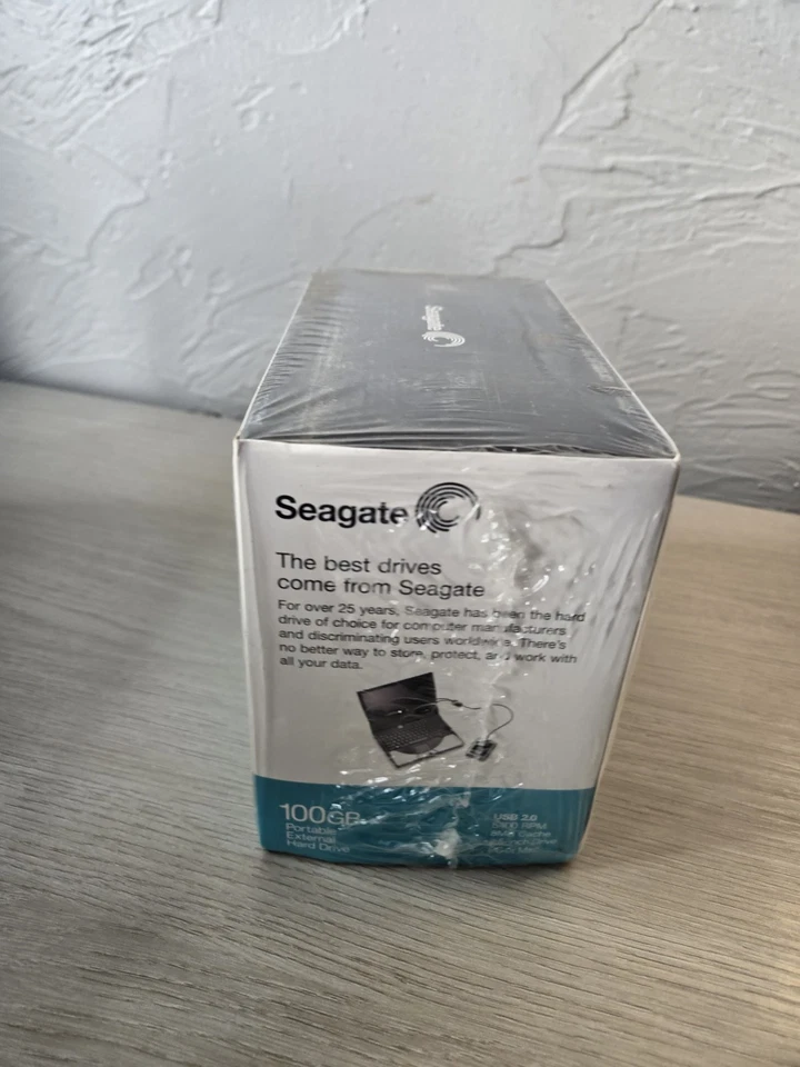 NEW Seagate 100 GB Portable External Hard Drive Usb 2.0 5400 RPM 8mb Cache - Image 4 of 4