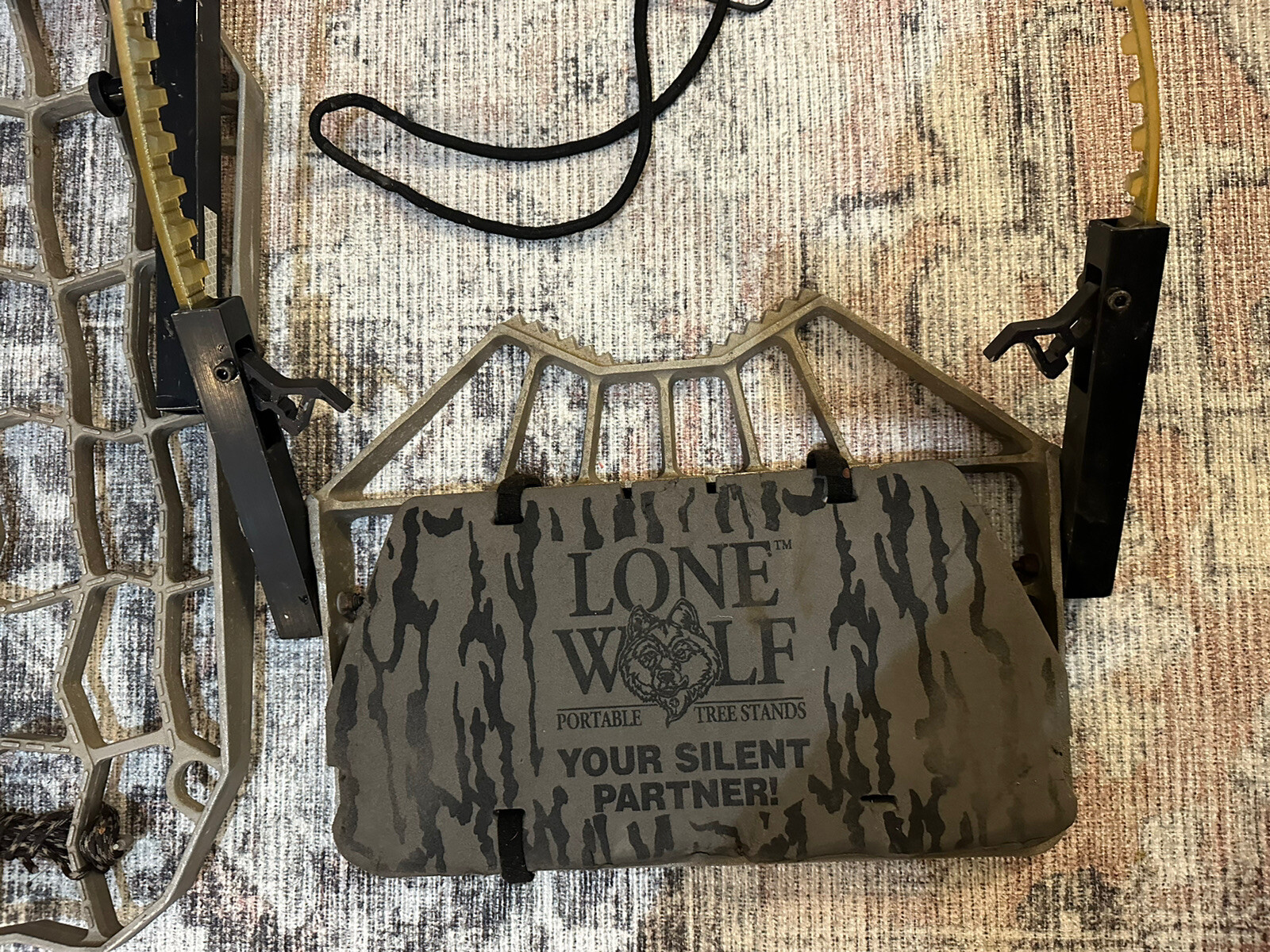 Lone Wolf Hand Climber Tree Stand Combo! Quick shipping!! eBay