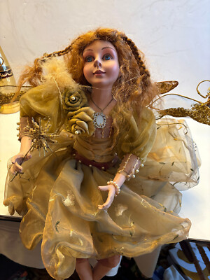 Winward LARGE Mythical Fairy, Pixie, Figure, Elf, Lady, Sitting, Dandelion Fluff