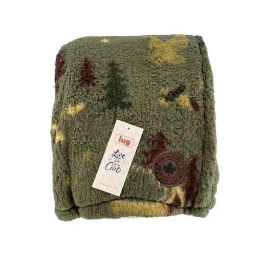 Lug Sherpa Camp Green Pattern Blanket (NWT) - Exclusive Fall 2023 Box - Picture 1 of 4