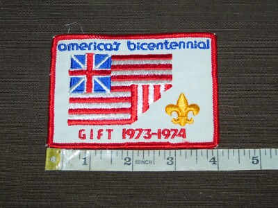 VINTAGE BSA BOY SCOUTS OF AMERICA PATCH GIFT 1973-1974 AMERICA'S BICENTENNIAL