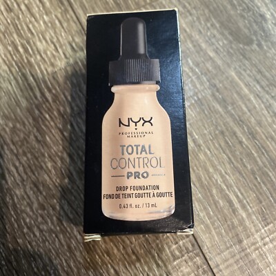 NYX Professional Makeup Total Control Drop Foundation ''TCDF03 Porcelain
