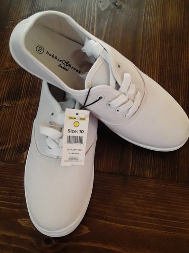 bobbie brooks slippers