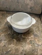 Vintage Corning Ware Grab It Style M-225-B 2.3 Liter Microwave Casserole & Lid