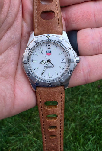 TAG Heuer WK1111 Mens 2000 Series Professional Quartz Watch White Brown Leather