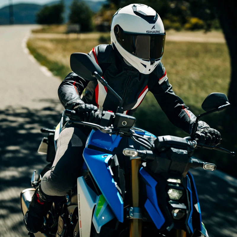 Shark Spartan GT Pro White, photo 9 of 10