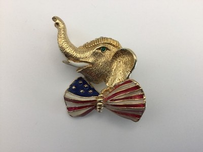 Vintage Ciner Elephant American Flag Bow Brooch